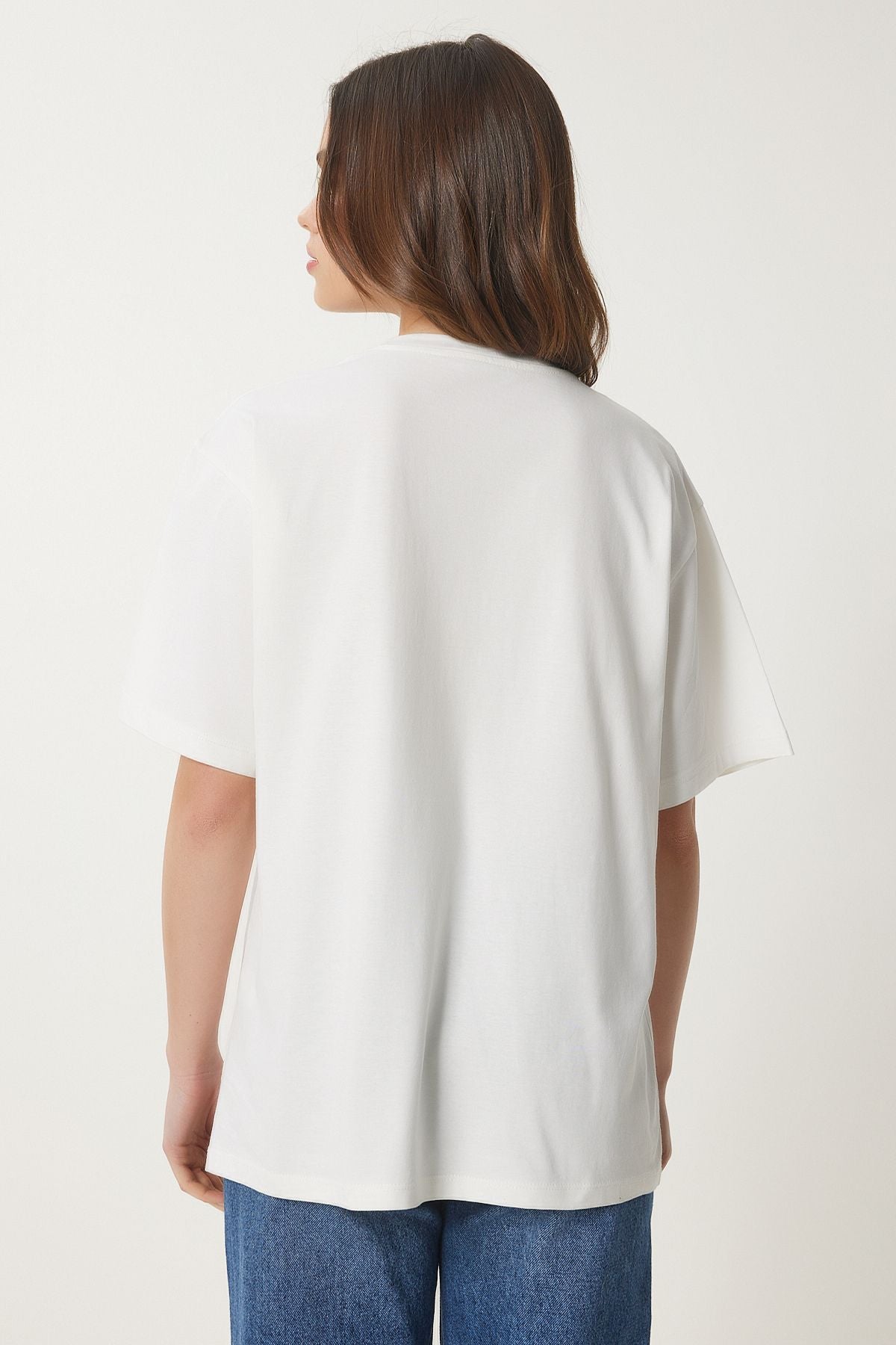Ekru Ayıcık Armalı Pamuklu Oversize Örme T-Shirt CR00452