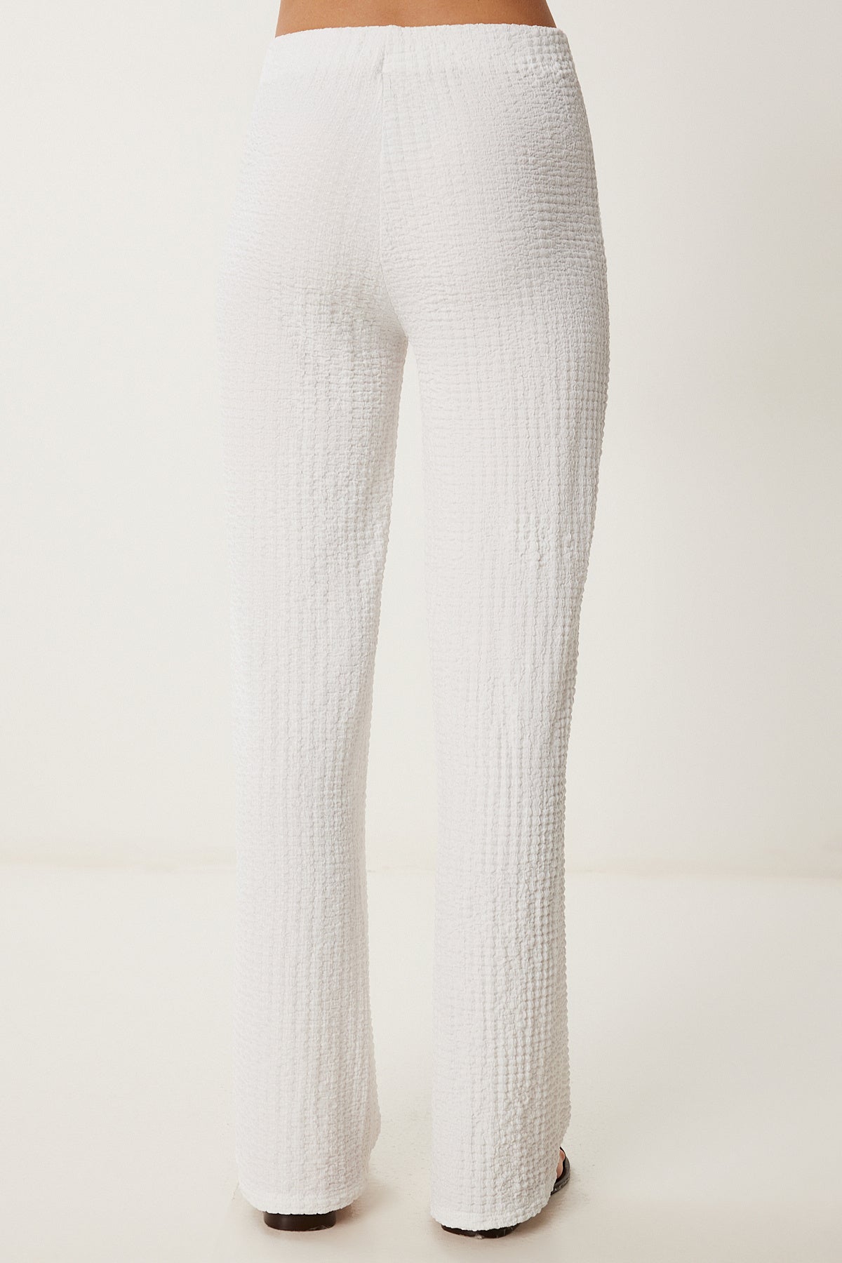 Beyaz Dokulu Yazlık Bluz Pantolon Takım FW00009