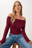 Bordo Büzgülü Kayık Yaka Crop Bluz UB00422