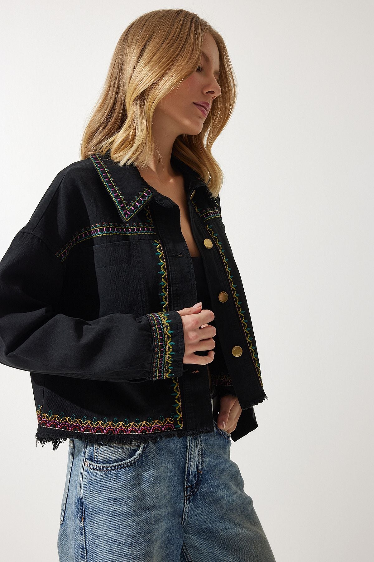 Siyah Nakışlı Püsküllü Oversize Denim Ceket SA00018