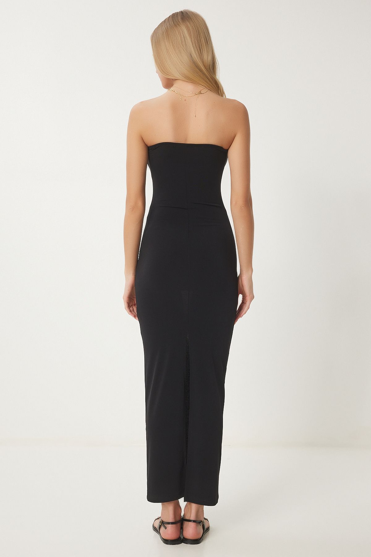 Siyah Straplez Yaka Midi Sandy Elbise UB00347