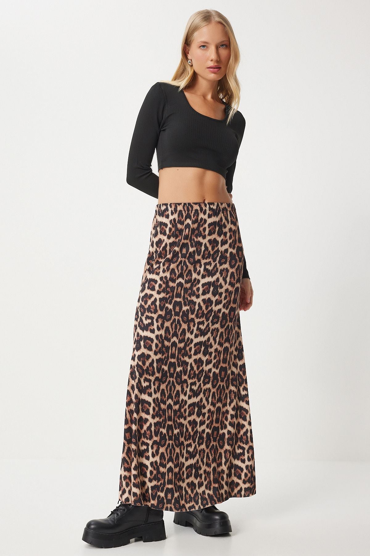 Siyah Bej Leopar Desenli Uzun Dokuma Etek RC00155