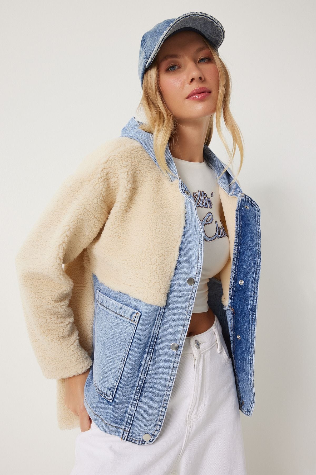 Krem Mavi Kapüşonlu Denim Detaylı Peluş Ceket NT00435