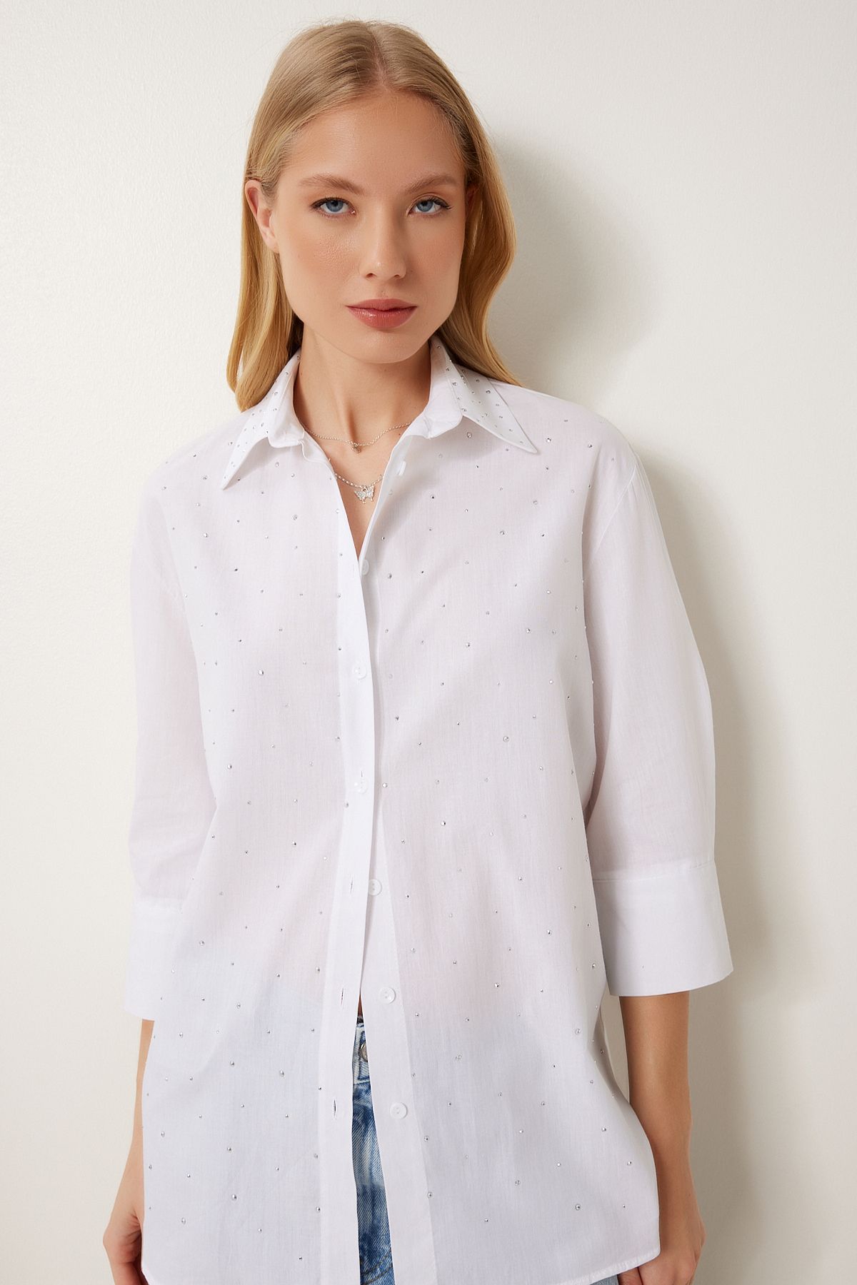 Beyaz Taş Detaylı Poplin Gömlek DP00256