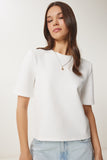 Beyaz Vatkalı Pamuklu Örme T-Shirt DZ00121