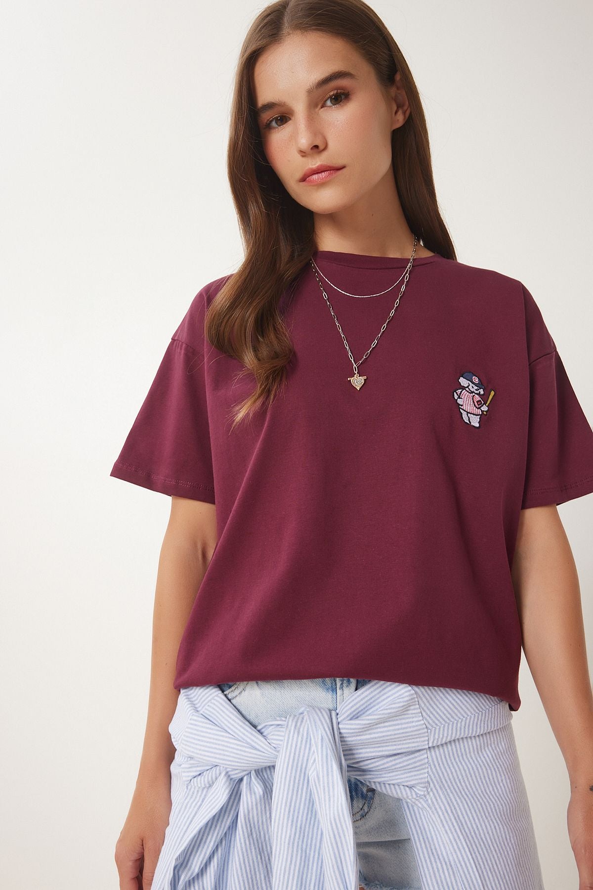 Bordo Ayıcık İşlemeli Pamuklu Örme T-Shirt CR00485