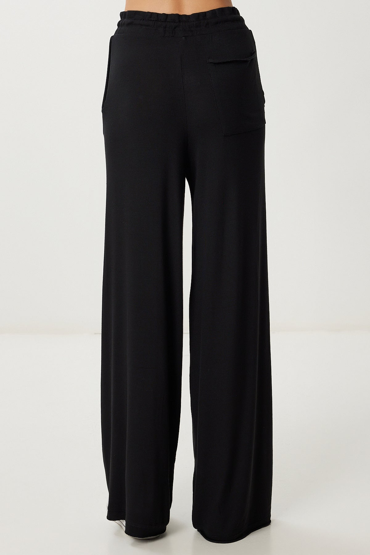 Siyah Cepli Geniş Paça Örme Pantolon UB00470