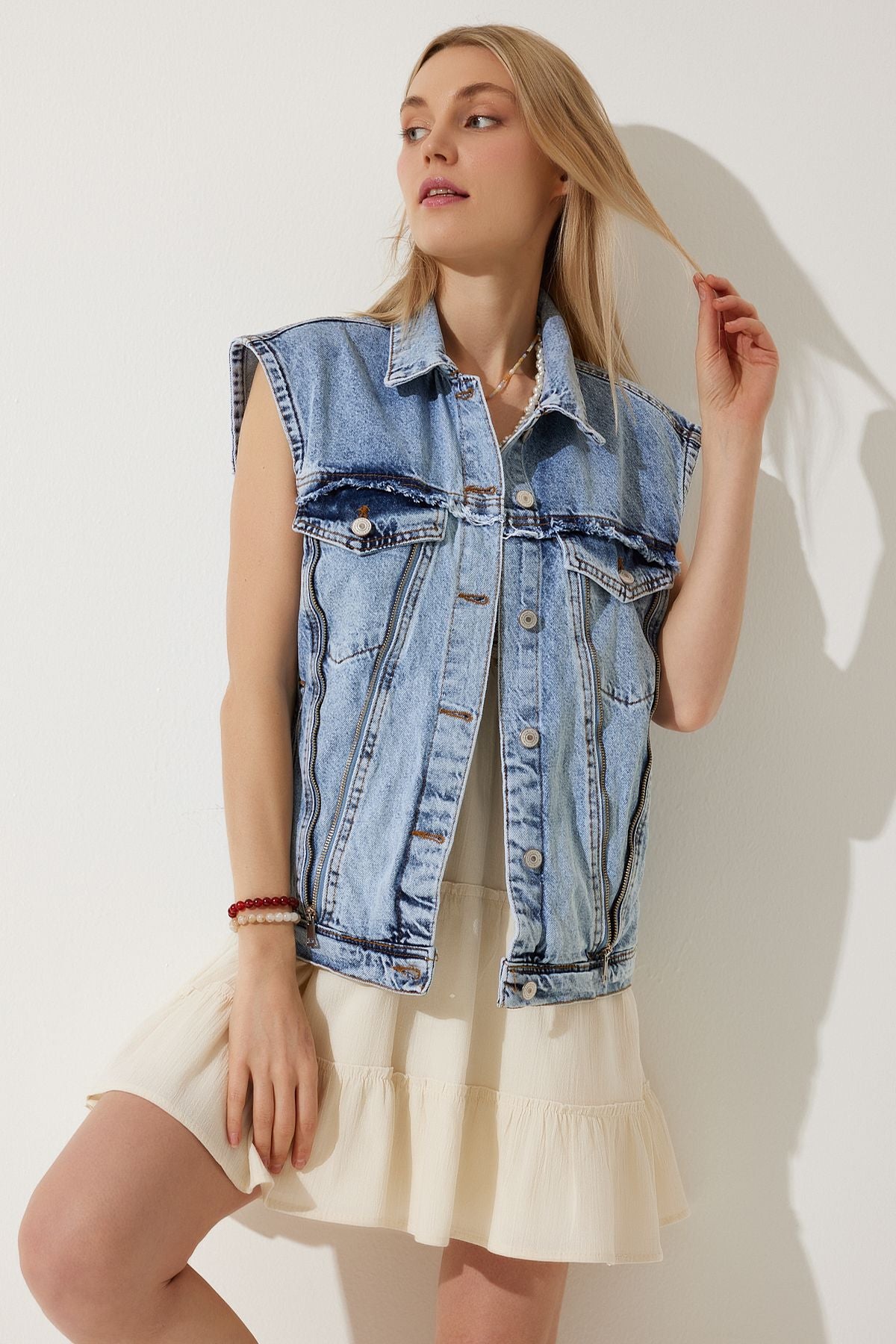 Orta Mavi Fermuar Detaylı Premium Tasarım Denim Yelek VC00006