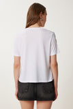 Beyaz Kontrast Dikiş Detaylı Örme T-Shirt TP00087