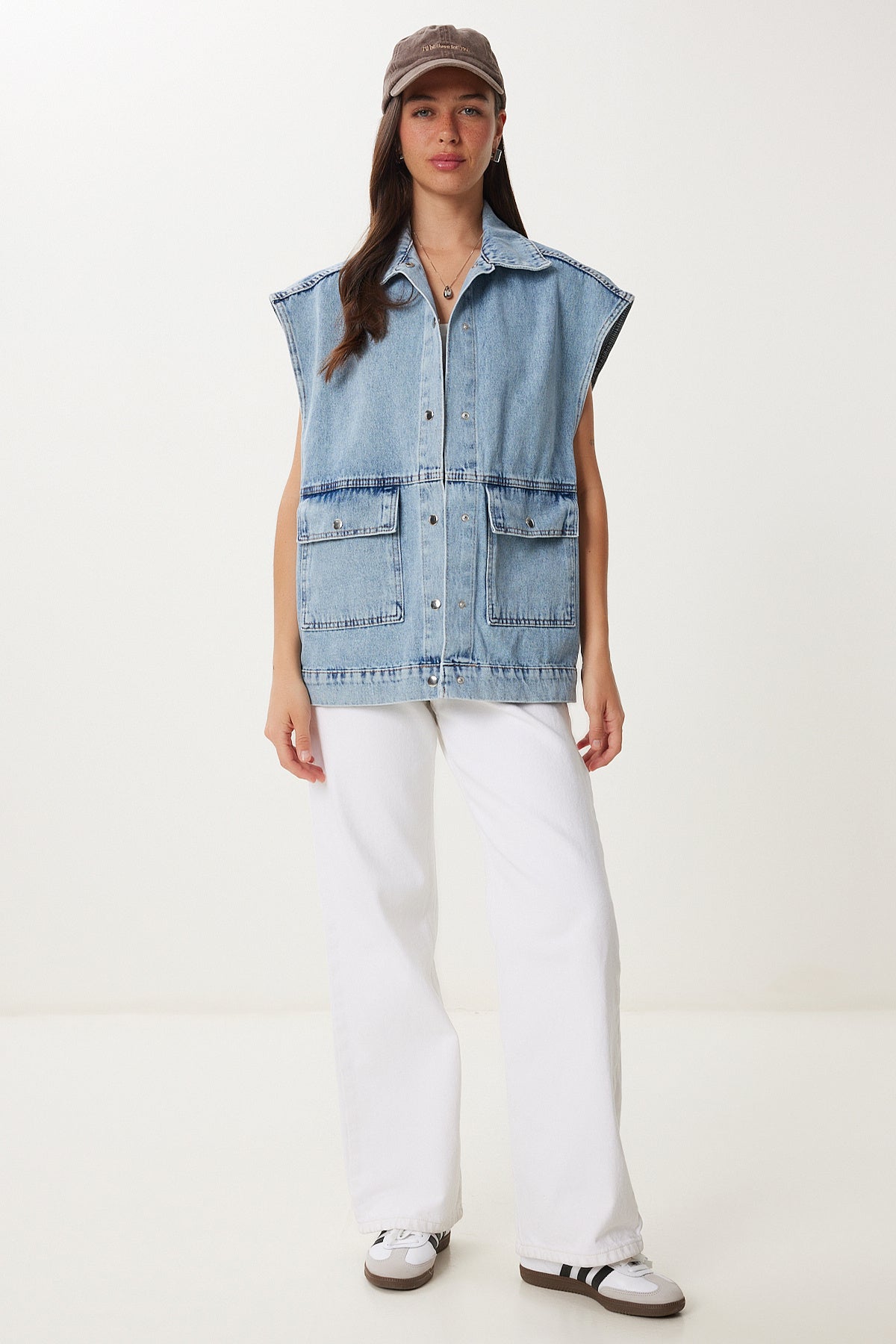 Açık Mavi Polo Yaka Cepli Denim Yelek RV00213