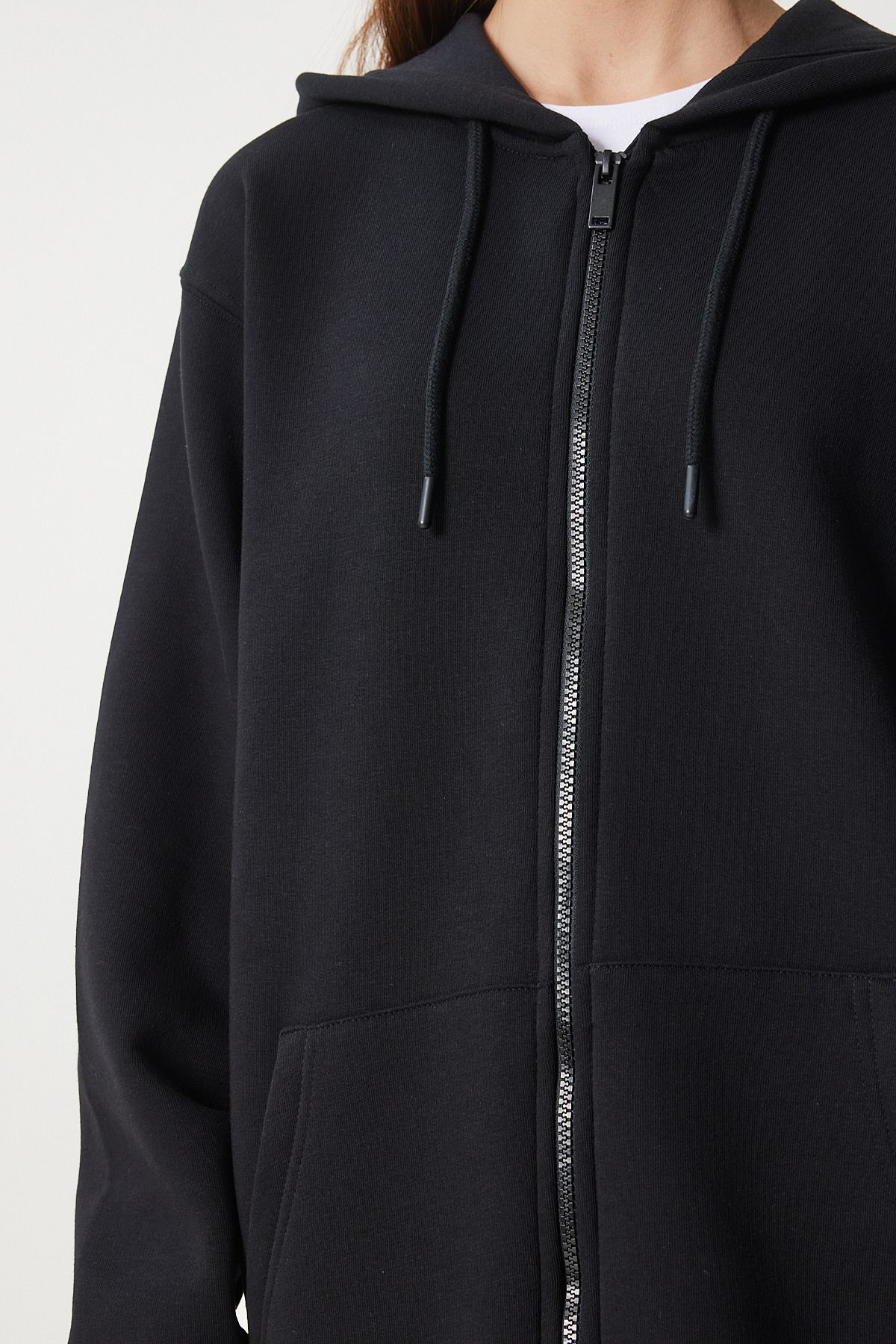 Siyah Kapüşonlu Şardonlu Fermuarlı Oversize Sweatshirt VN00015