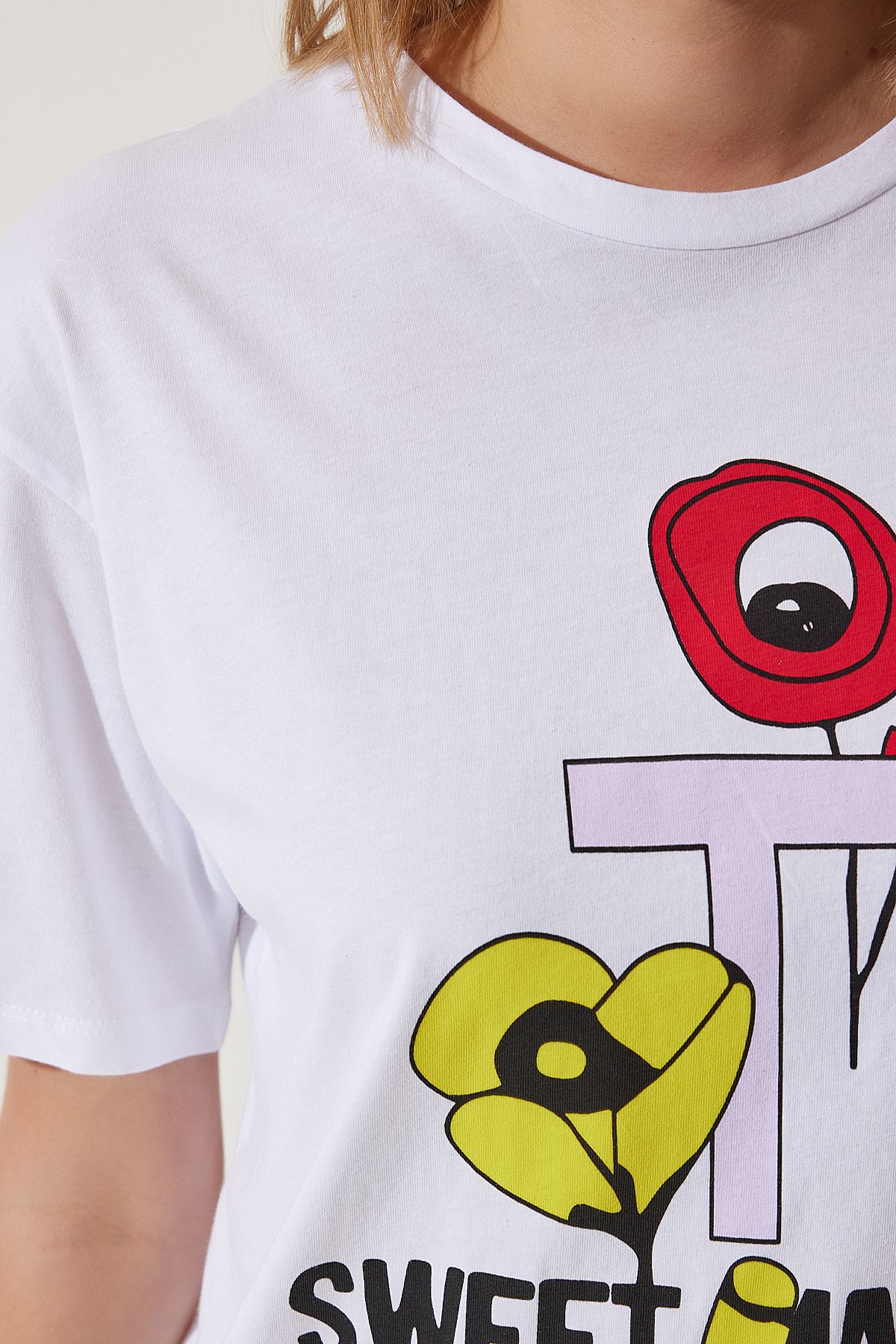 Beyaz Baskılı Oversize Örme T-Shirt WO00039
