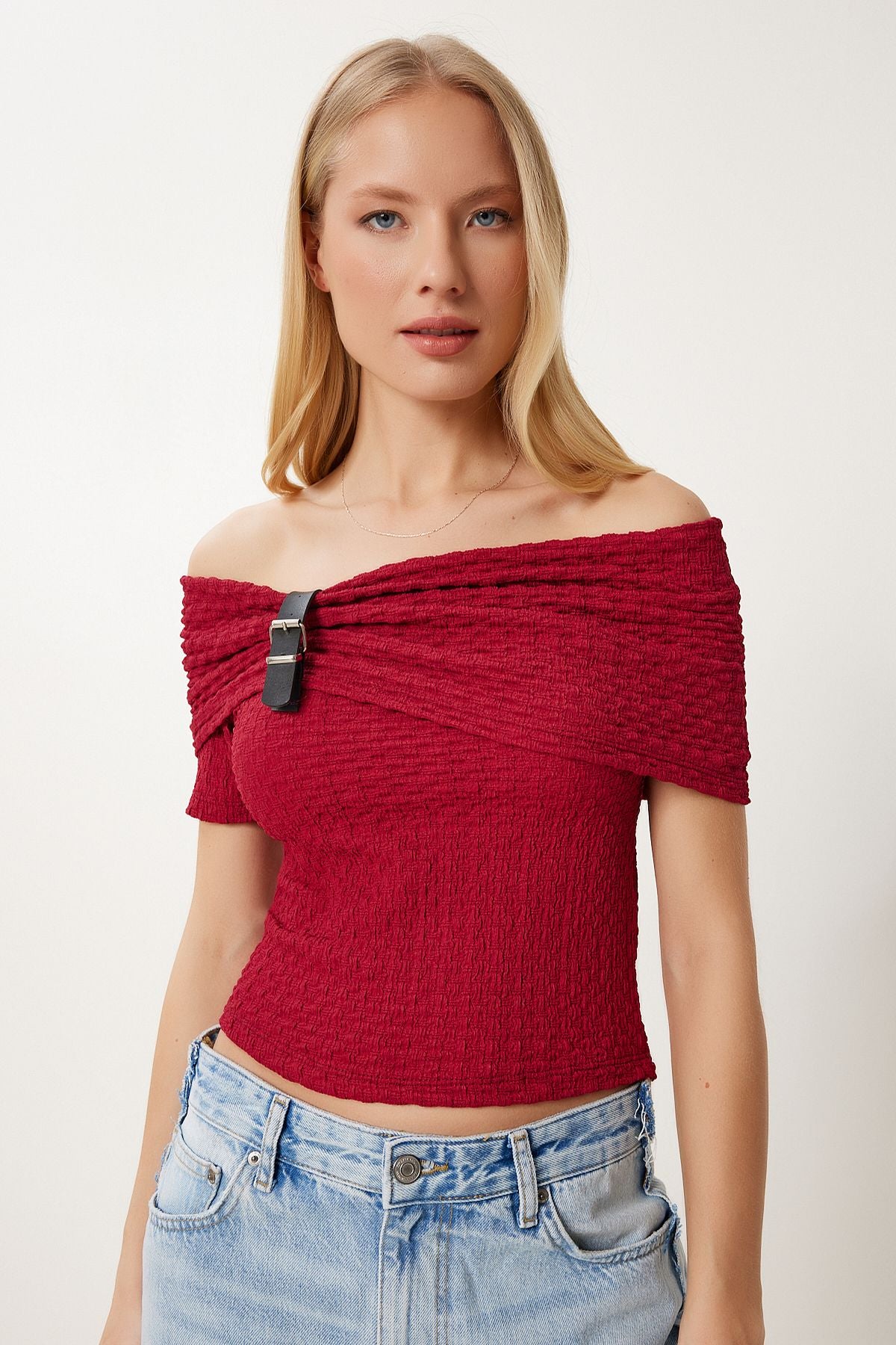 Bordo Kemer Bant Detaylı Carmen Yaka Esnek Örme Bluz AN00242