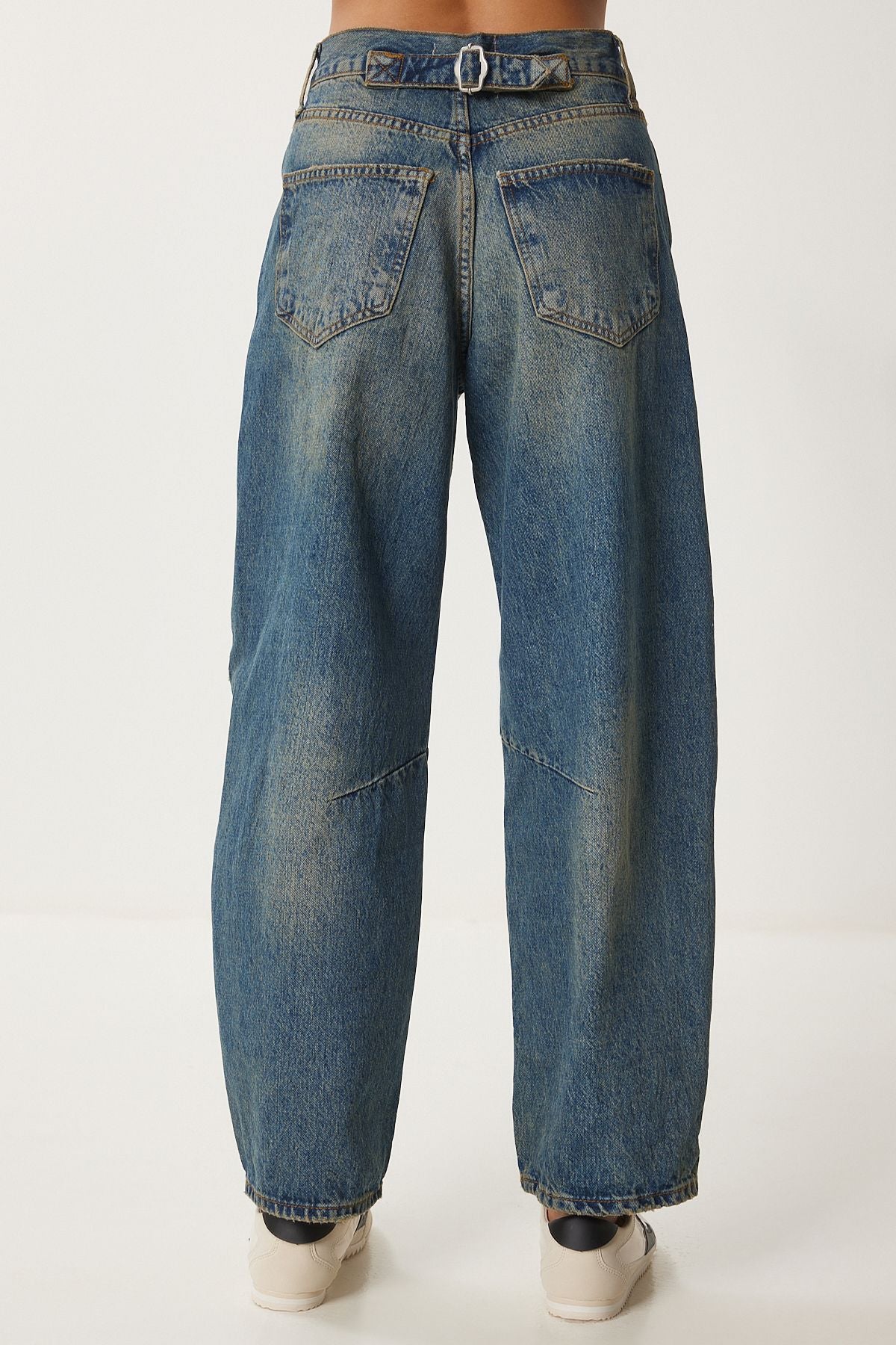 Mavi Yüksek Bel Soluk Efektli Baggy Jeans UT00027