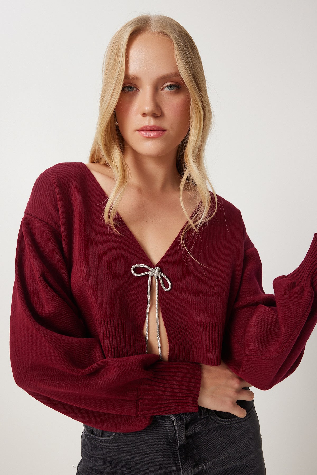Bordo Taşlı Fiyonk Bağlamalı Crop Triko Hırka Kİ00110