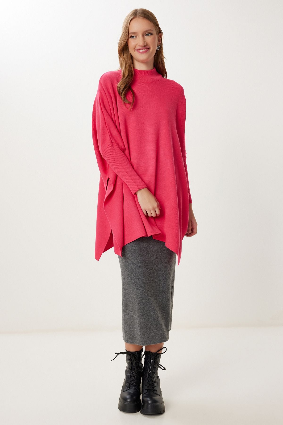 Koyu Pembe Yandan Yırtmaçlı Oversize Panço Kazak YY00005