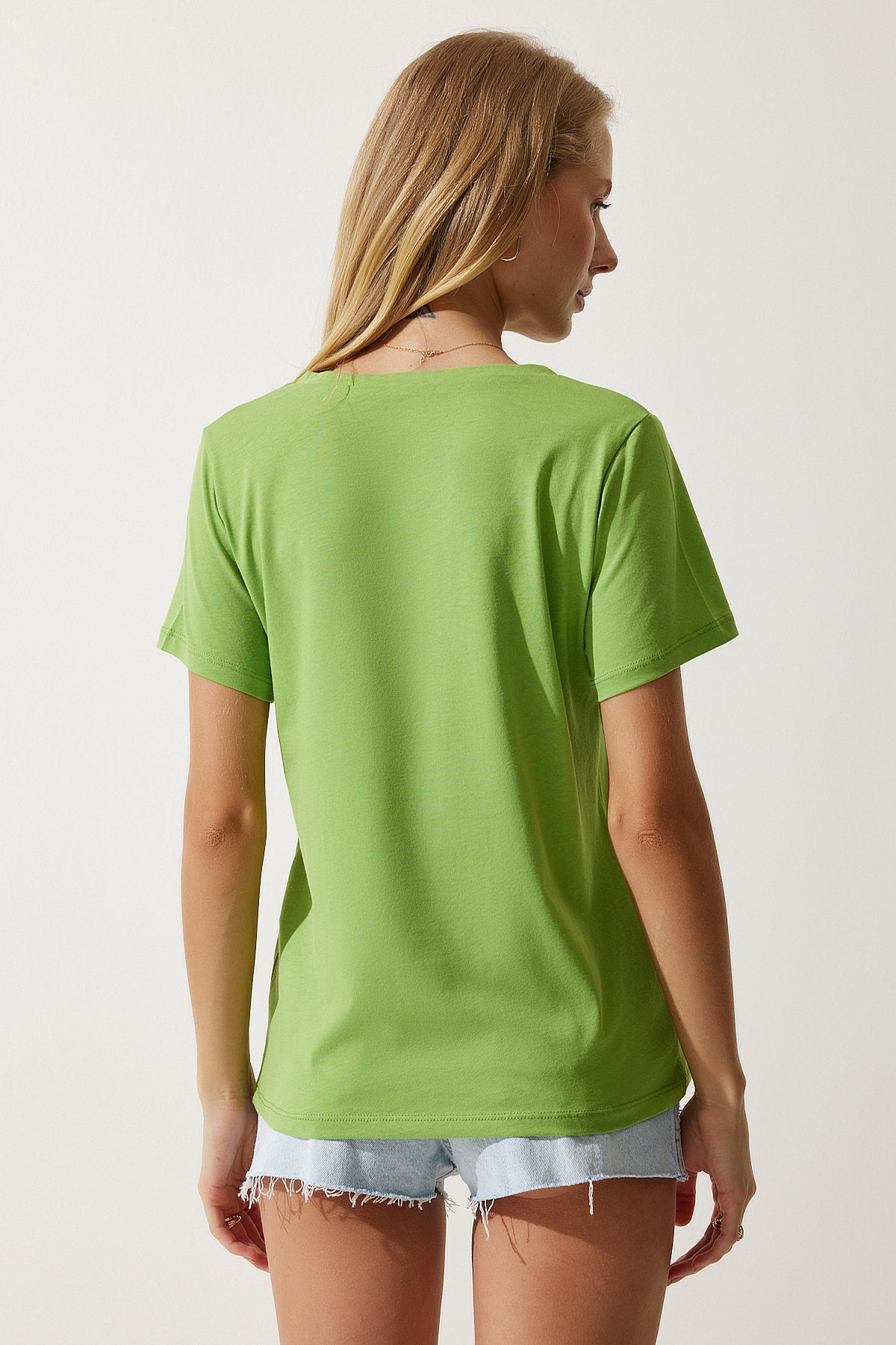 Fıstık Yeşili V Yaka Basic Örme T-Shirt  UB00261