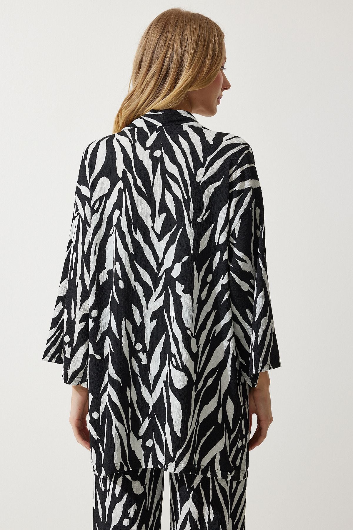 Siyah Desenli Kimono Pantolon Örme Takımı BY00054