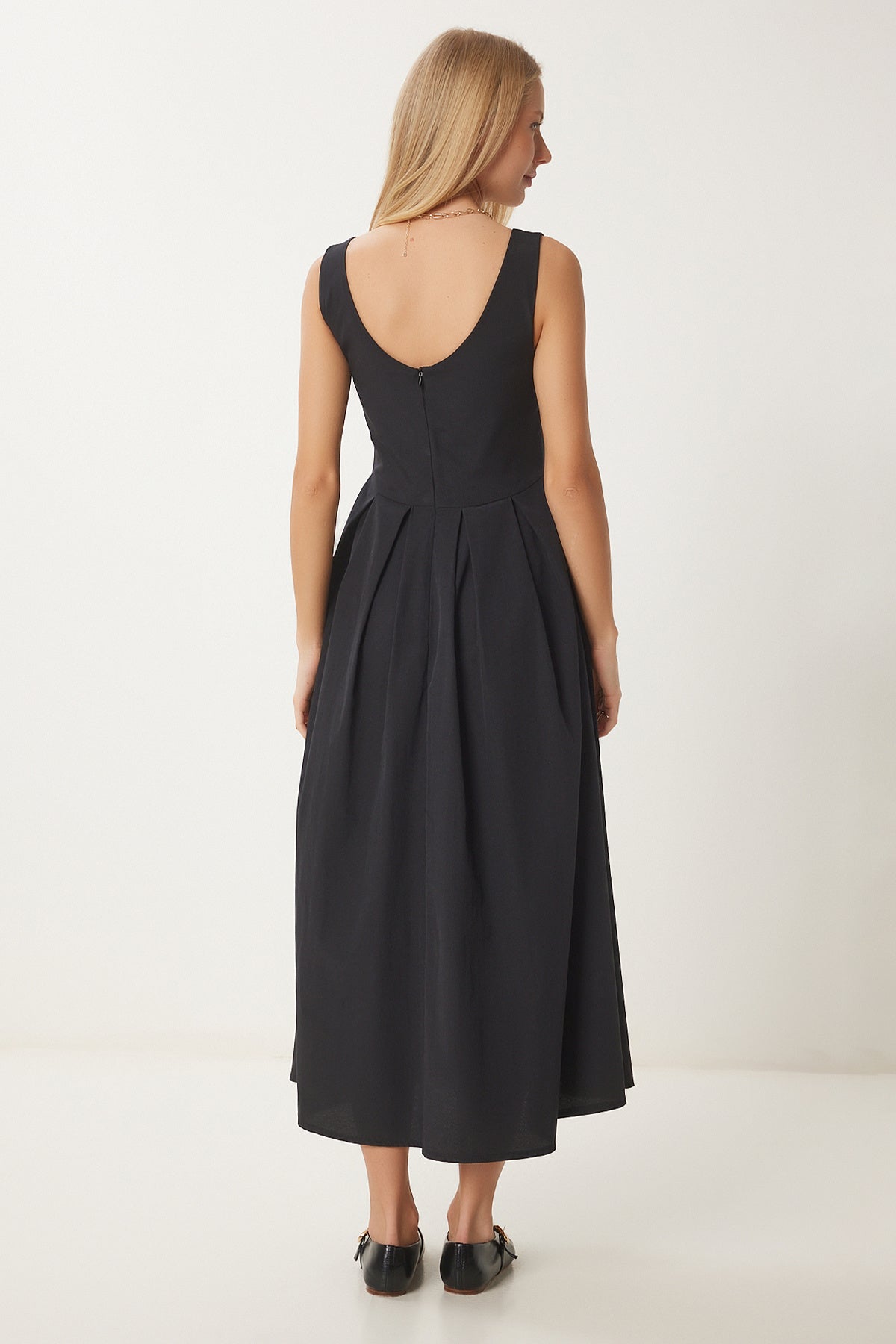 Siyah Fermuar Detaylı Midi Poplin Elbise UB00340