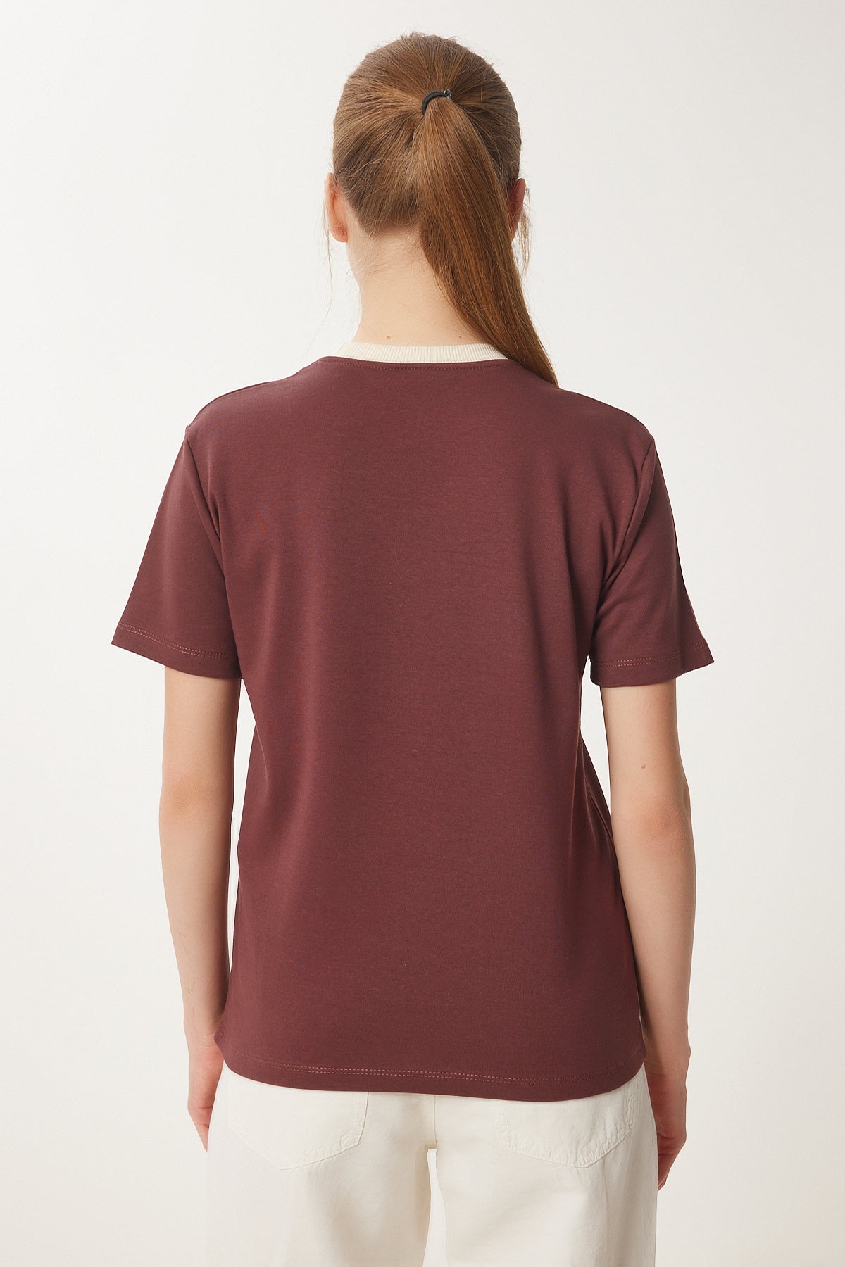 Kahverengi Kontrast Renkli Pamuklu Örme T-Shirt CR00472