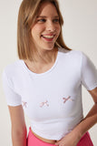 Beyaz Fiyonk Detaylı Crop T-Shirt MC00279