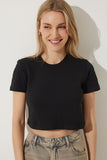 Siyah Bisiklet Yaka Basic Crop Örme T-Shirt MX00159
