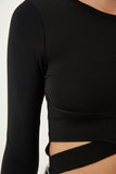 Siyah Cut Out Detaylı Crop Bluz CE00091