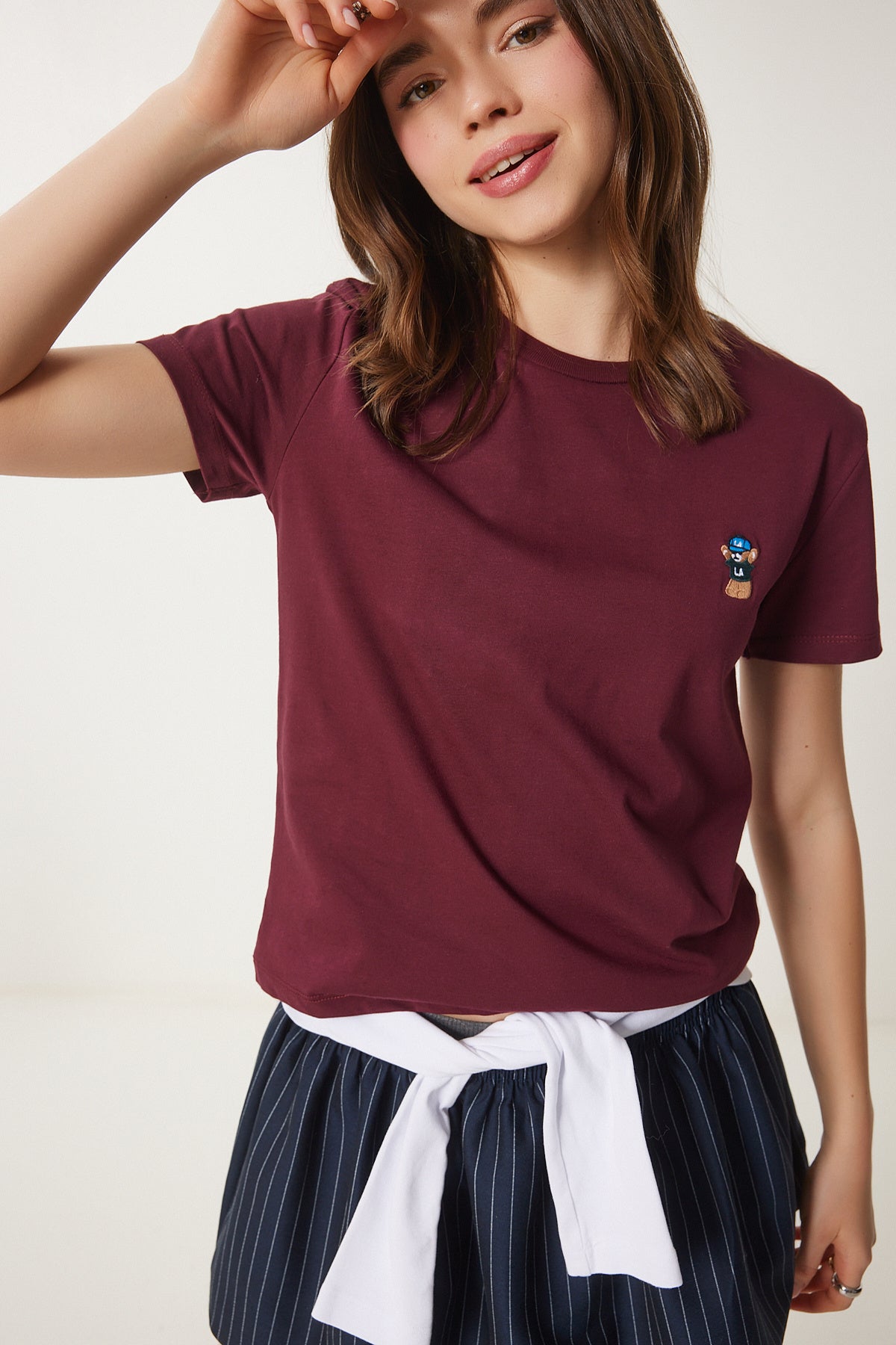Bordo Ayıcık İşlemeli Pamuklu Örme T-Shirt CR00455
