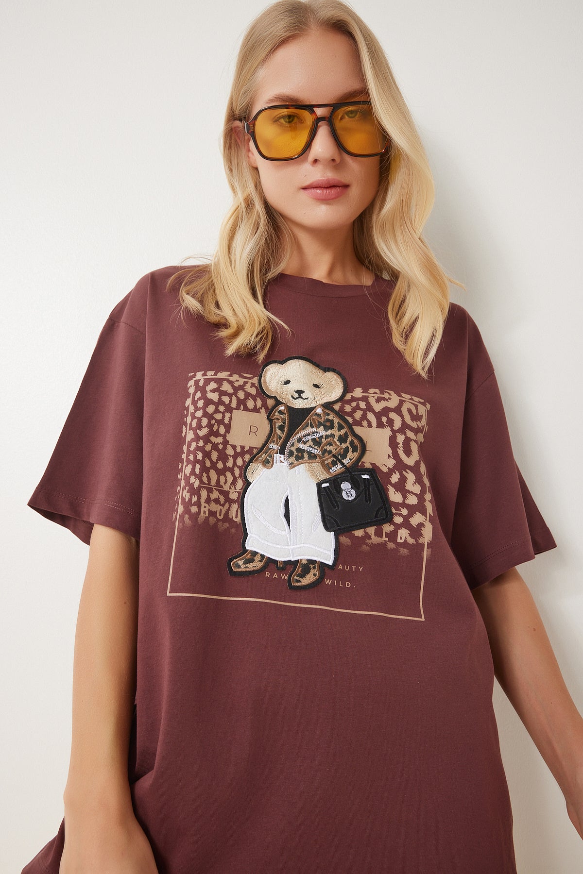 Kahverengi Ayıcık Armalı Pamuklu Oversize Örme T-Shirt CR00464
