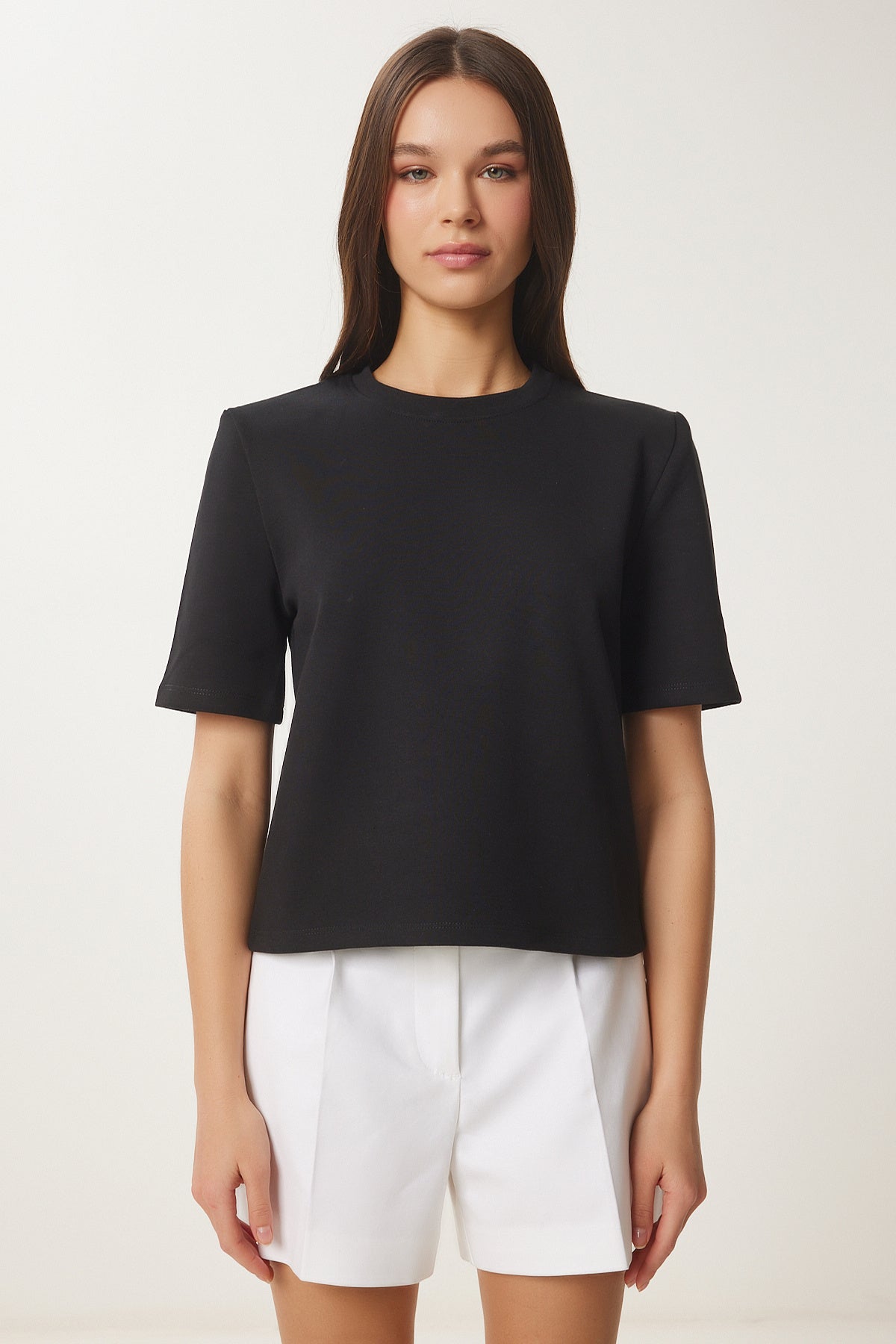 Siyah Vatkalı Pamuklu Örme T-Shirt DZ00121