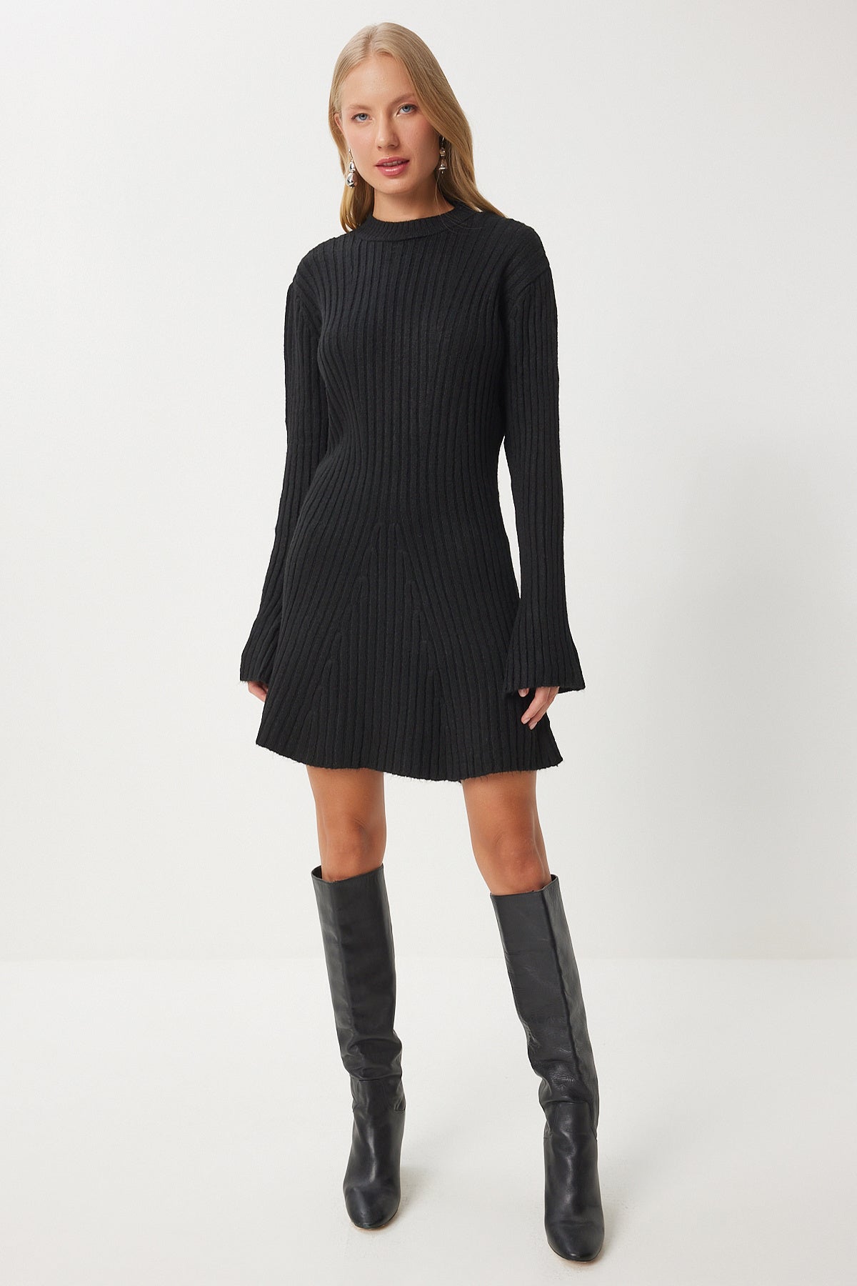 Siyah Fitilli Triko Elbise KB00039