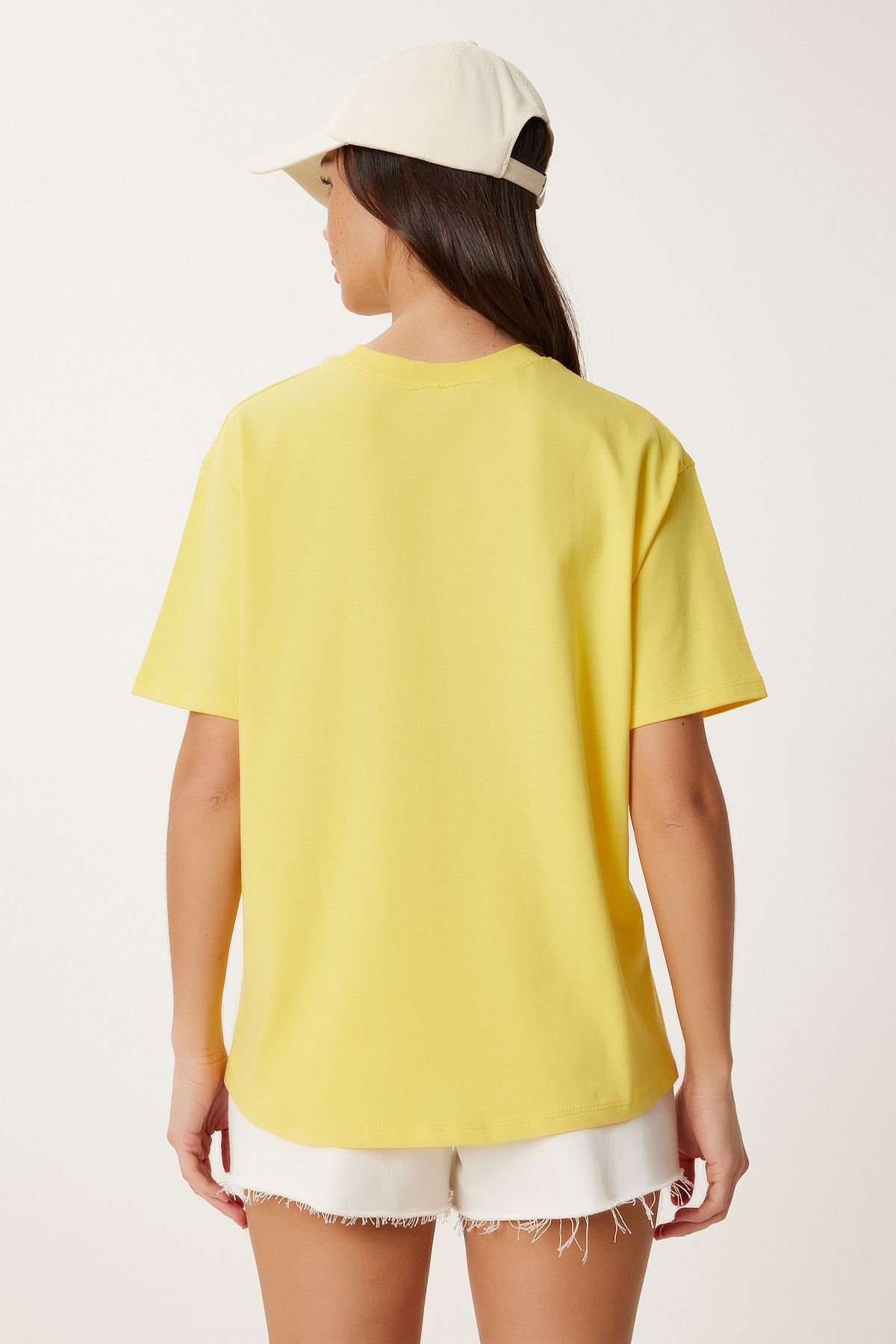 Sarı Kalp Nakışlı Pamuklu Örme T-Shirt AN00244