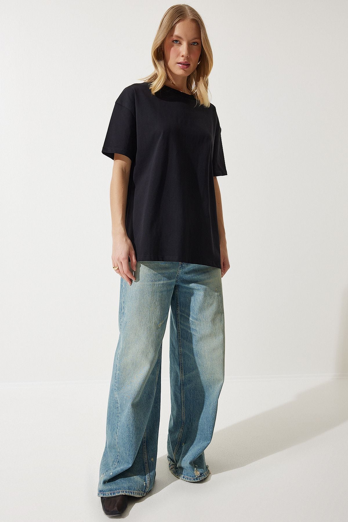 Siyah Bol Basic Pamuklu T-Shirt BP00151