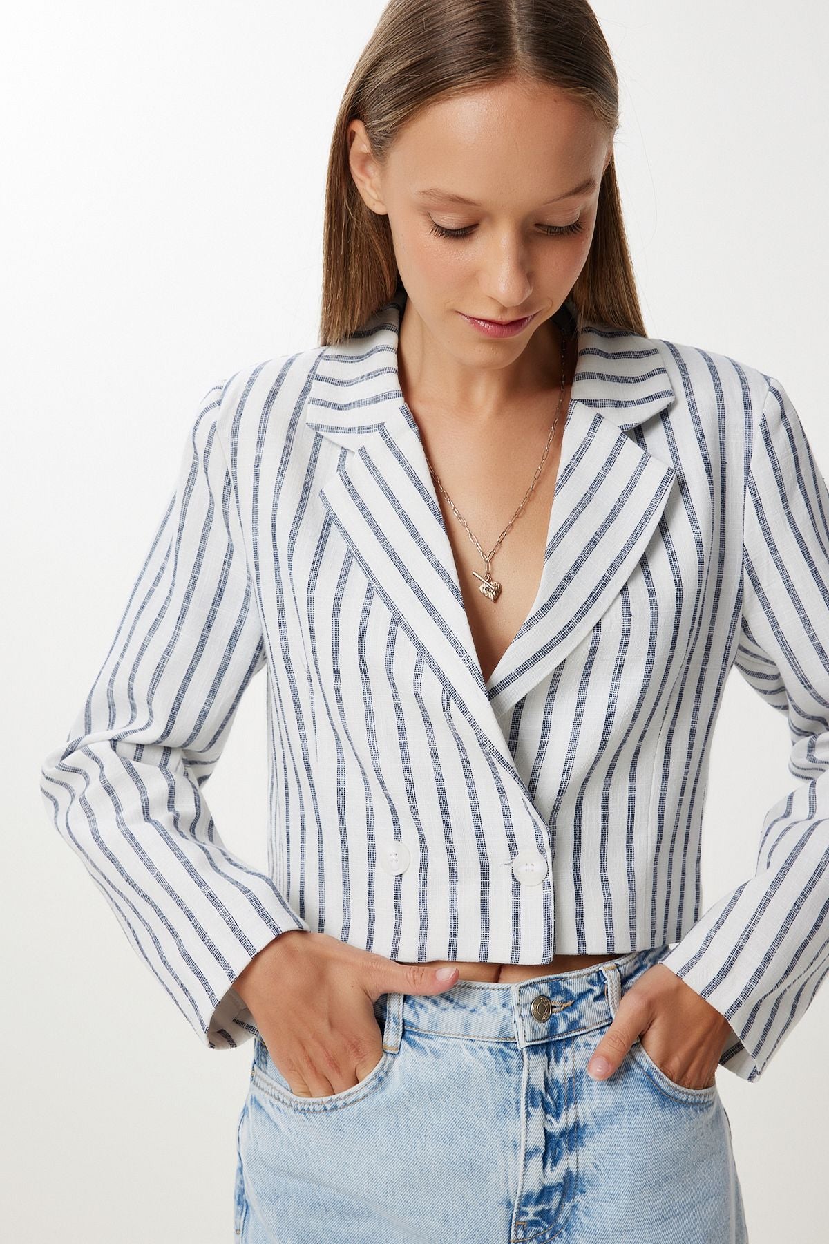 Ekru Lacivert Vatkalı Keten Crop Ceket MX00254