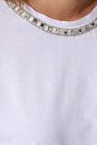 Beyaz Yakası Zincir Kolyeli %100 Pamuk Örme T-Shirt UB00277