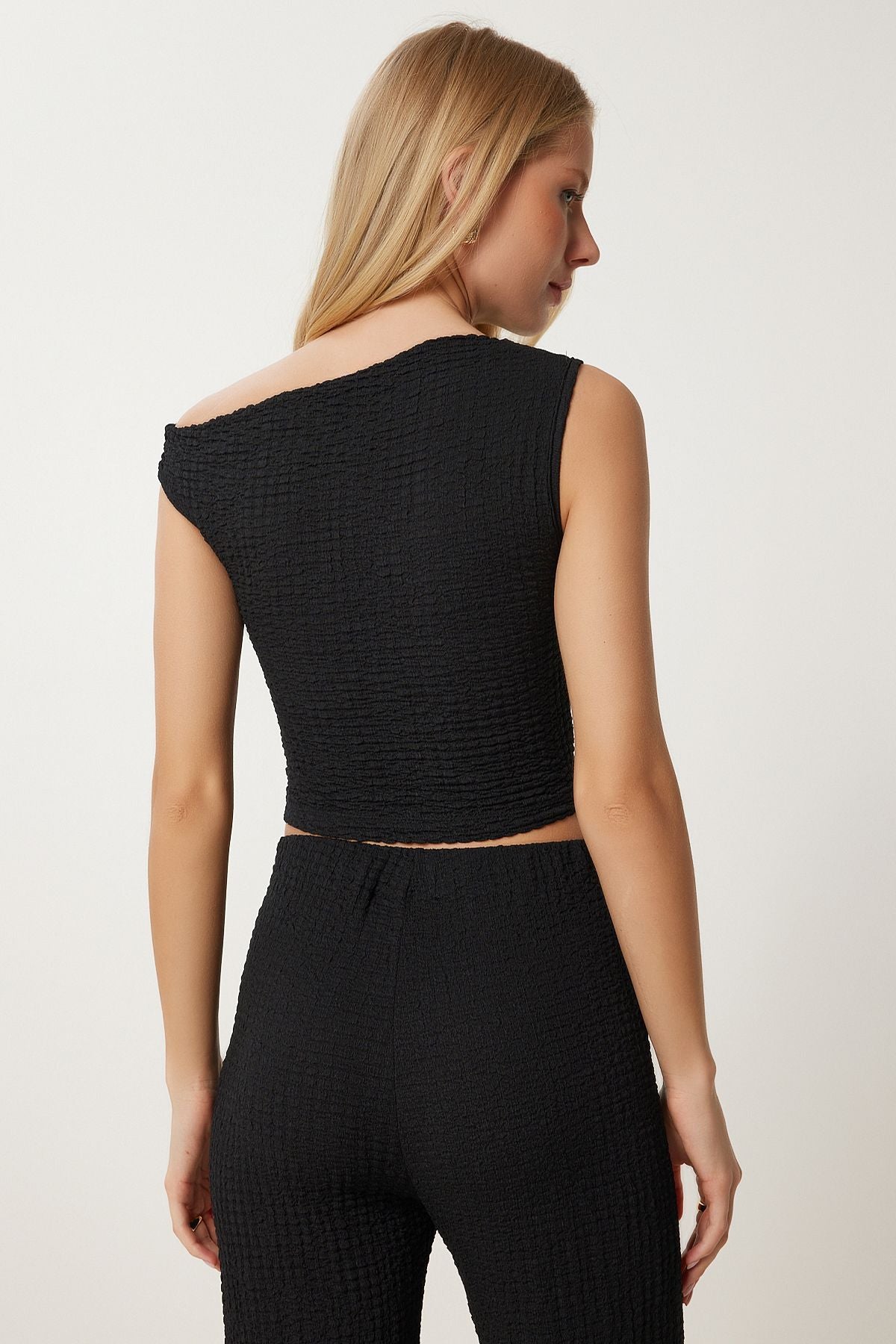 Siyah Dokulu Yazlık Bluz Pantolon Takım FW00009