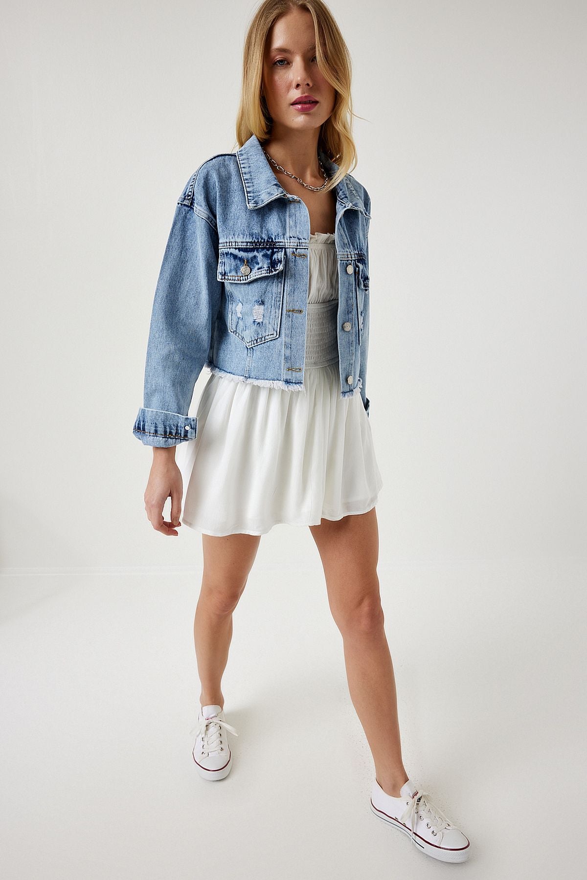 Açık Mavi Püskül Detaylı Denim Crop Ceket RV00159