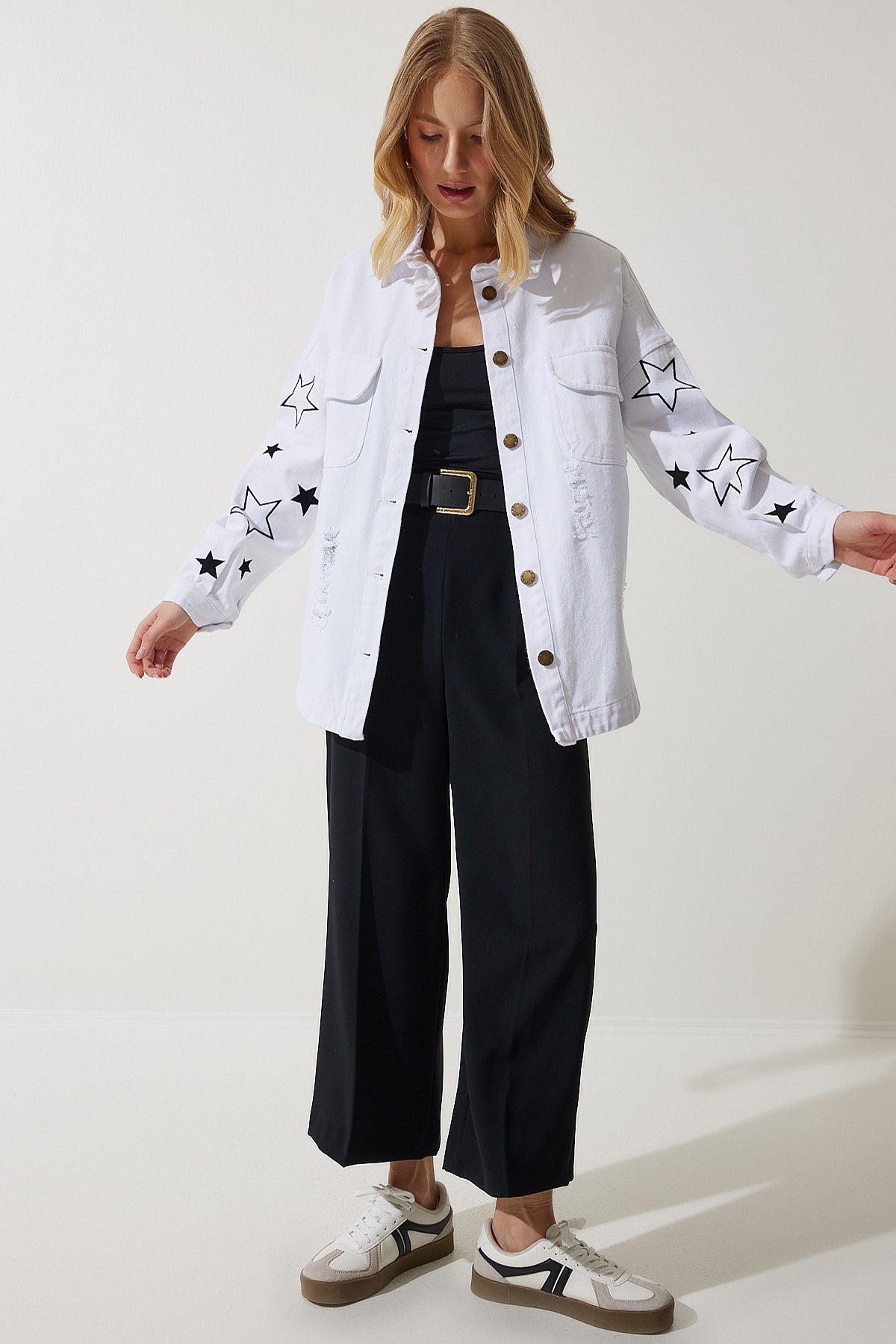 Beyaz Yıldız Nakışlı Oversize Gömlek Ceket SA00026