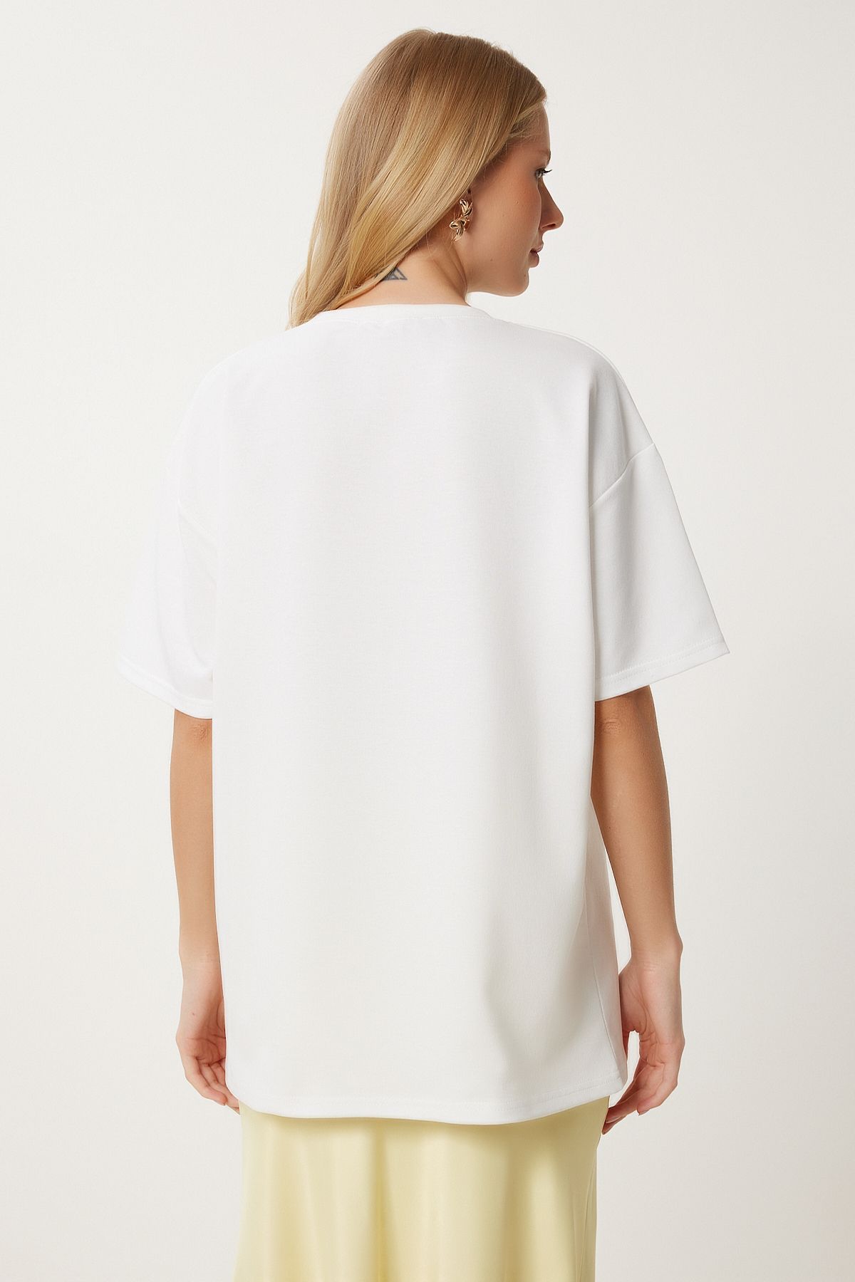 Ekru Çiçek Baskılı Örme T-Shirt ZV00320
