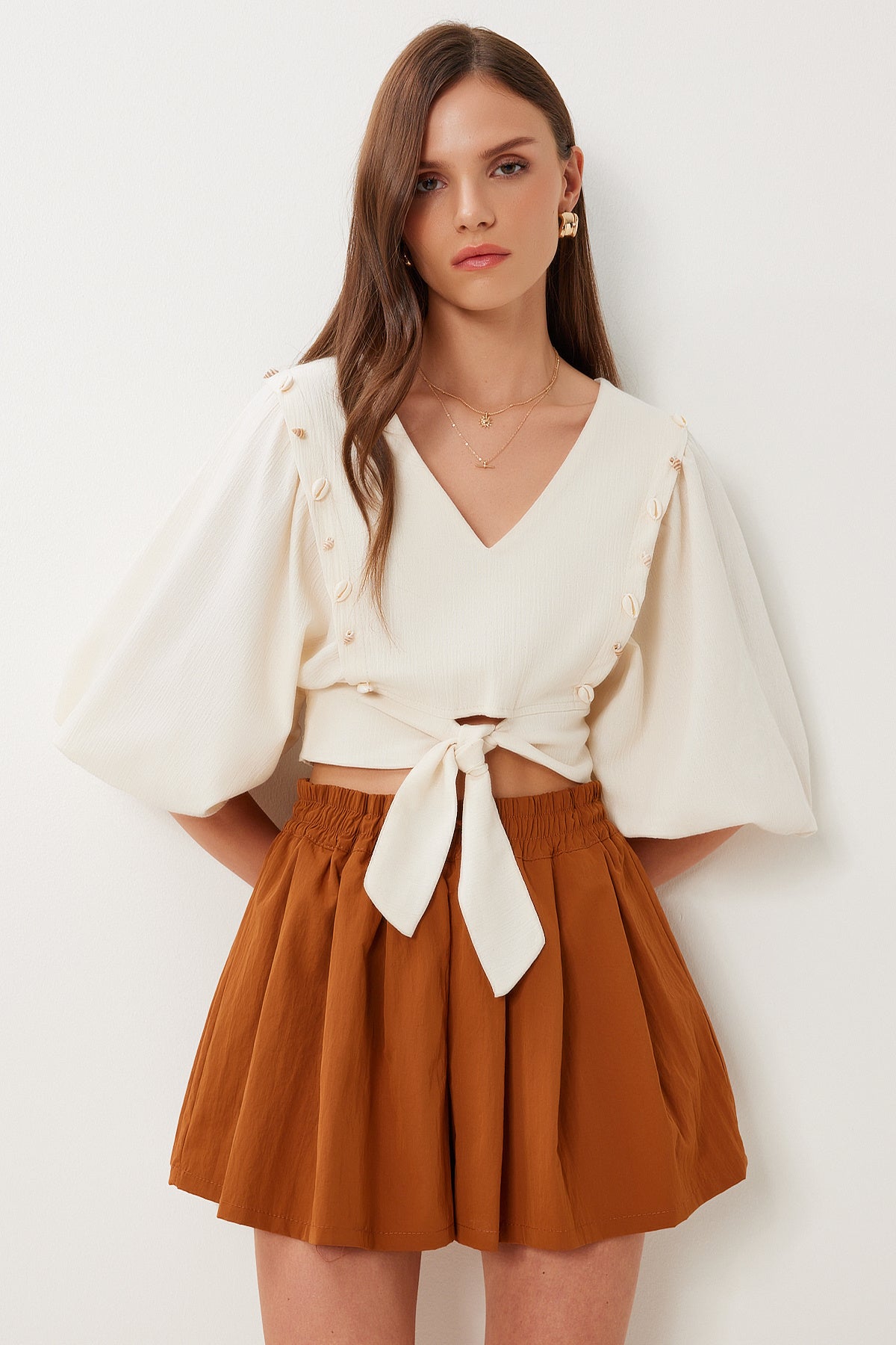 Krem Deniz Kabuklu Crop Keten Bluz BV00135