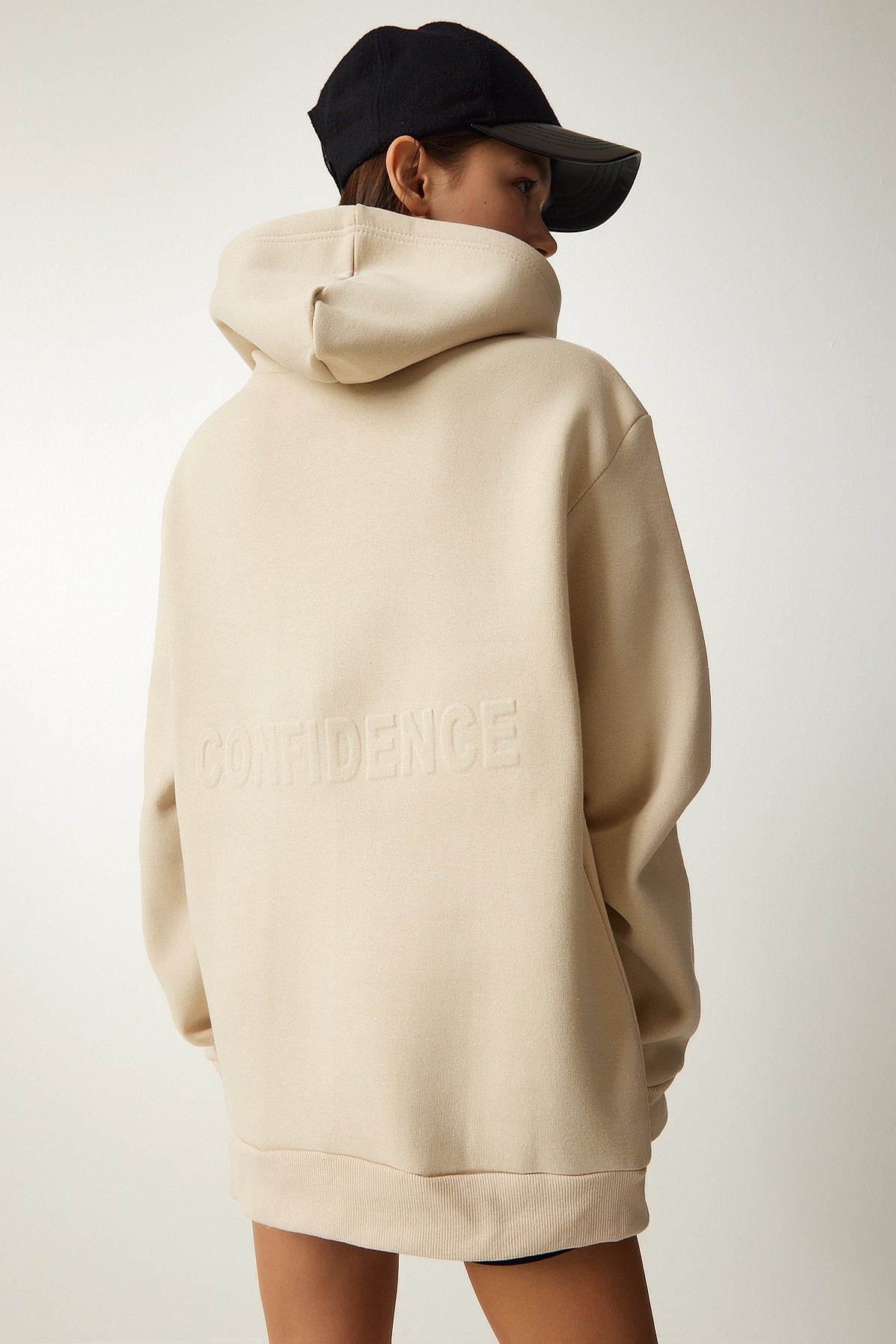 Bej Kapüşonlu Şardonlu Örme Sweatshirt OW00009