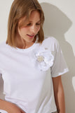 Beyaz İncili Çiçek Detaylı Örme T-Shirt NJ00146