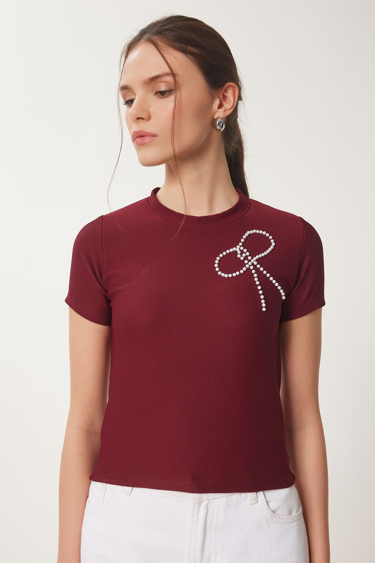 Bordo Boncuklu Fiyonk Detaylı Örme T-Shirt ZV00290