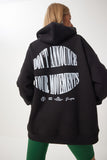 Siyah Kapüşonlu Şardonlu Oversize Sweatshirt OW00048