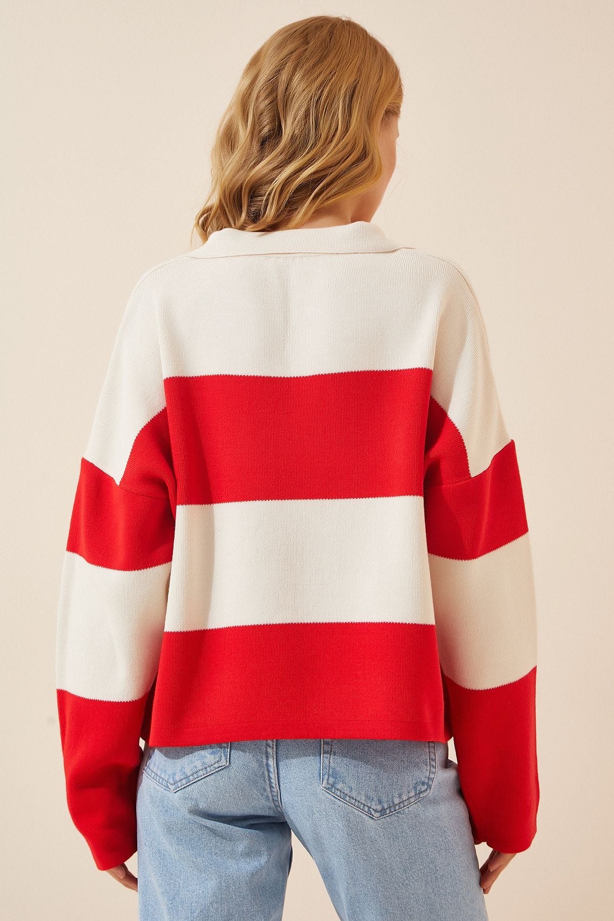 Kırmızı Beyaz Polo Yaka Oversize Crop Triko Kazak  US00685