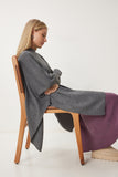 Füme Yandan Yırtmaçlı Oversize Panço Kazak YY00005