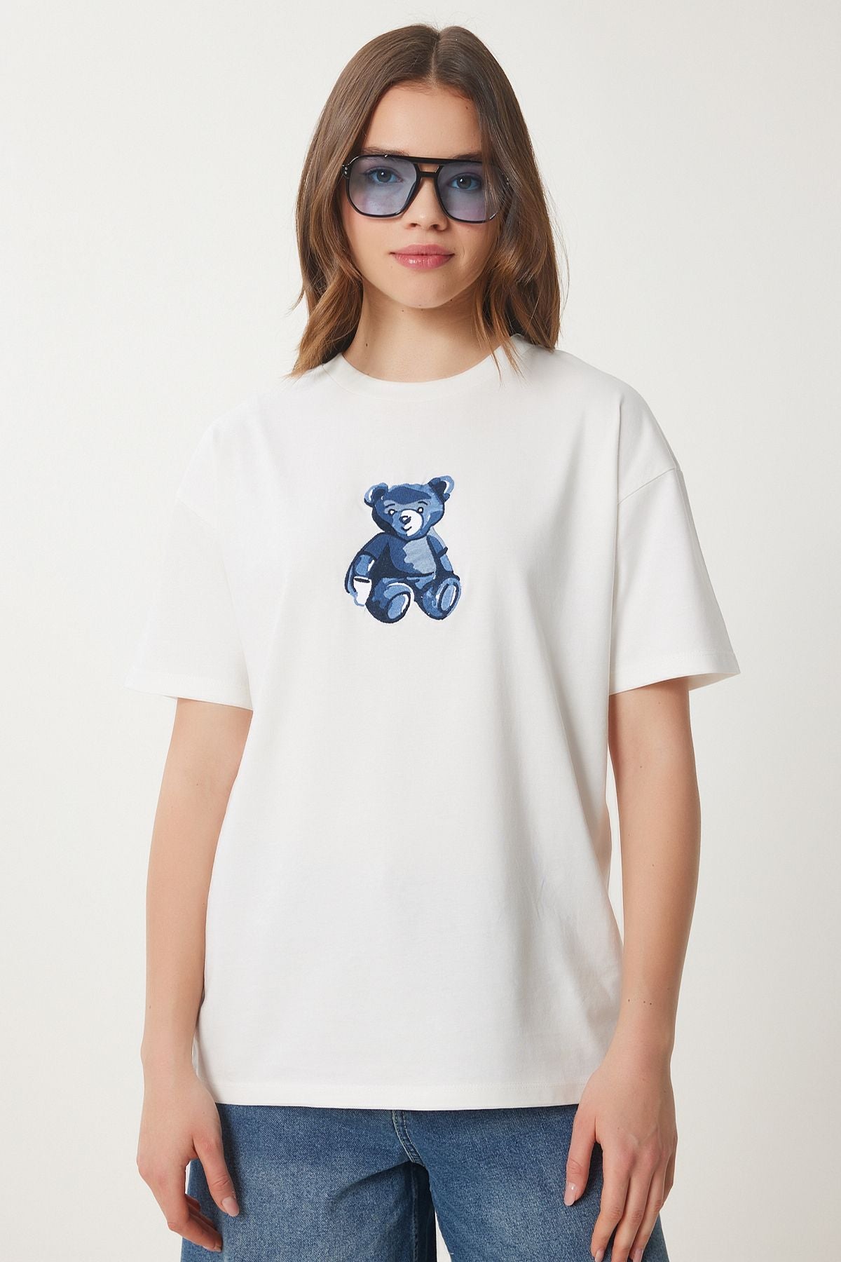Ekru Ayıcık İşlemeli Pamuklu Oversize Örme T-Shirt CR00460