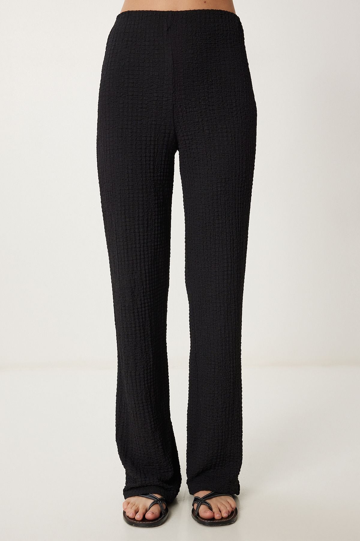 Siyah Dokulu Yazlık Bluz Pantolon Takım FW00009