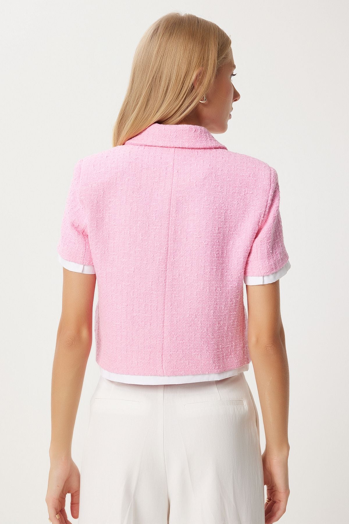 Pembe Garni Detaylı Crop Tüvit Ceket WF00088
