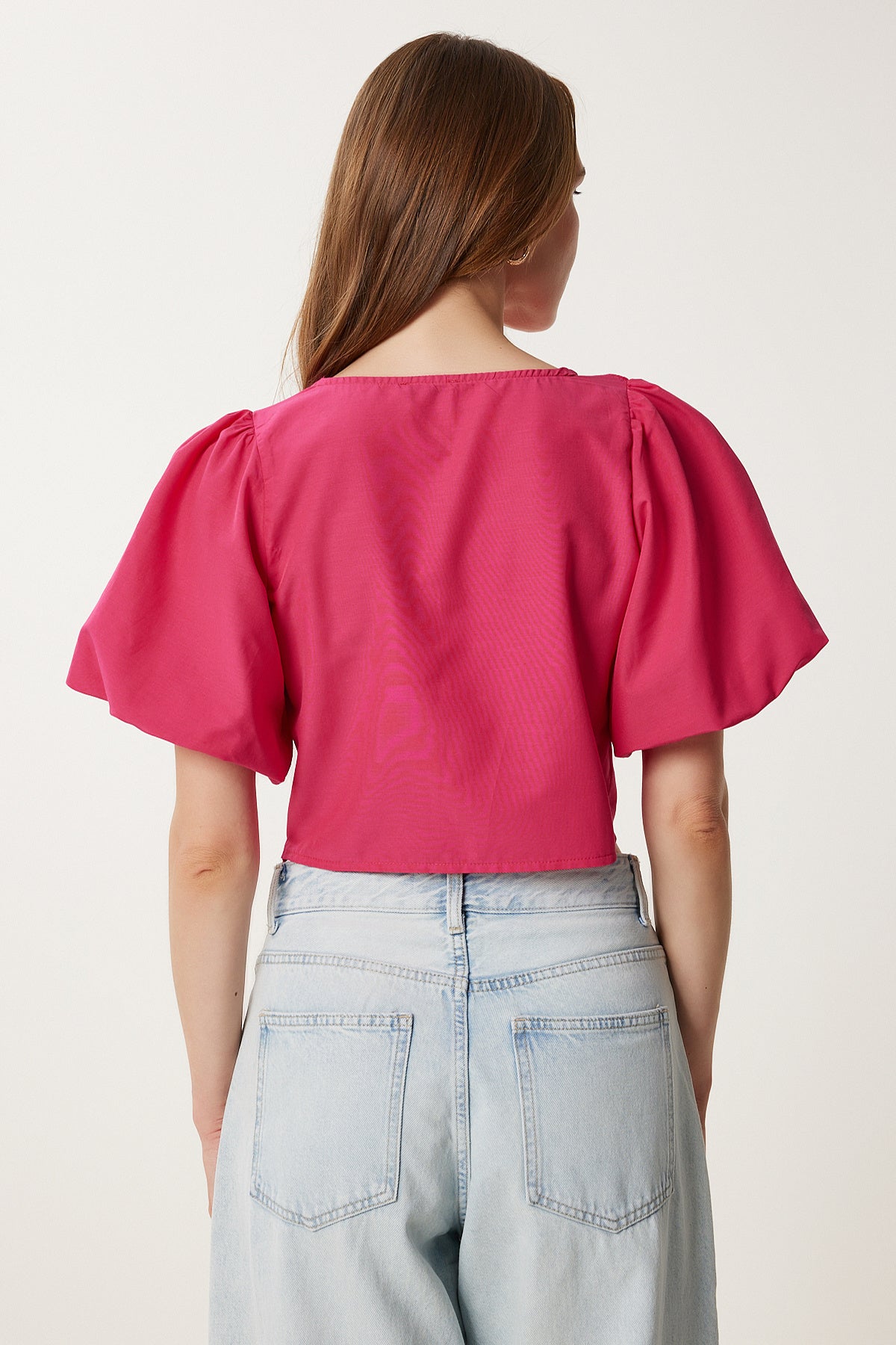 Koyu Pembe Balon Kollu İşlemeli Crop Poplin Bluz TP00082